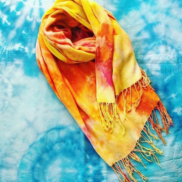 Vibrant Ice Dyed Scarf - Picture 2 of 4